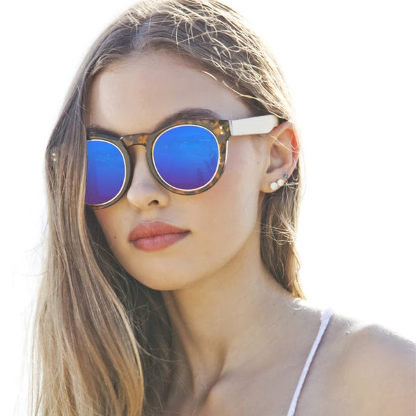 GOLDEN SUNGLASSES (Black Onyx / Gold / Smoke Polarized / Natural Bamboo)