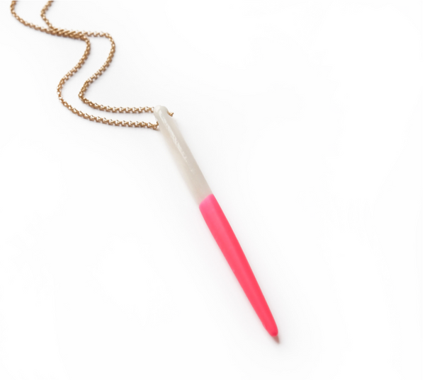 ARAYA NECKLACE (WHITE/ FUCHSIA)